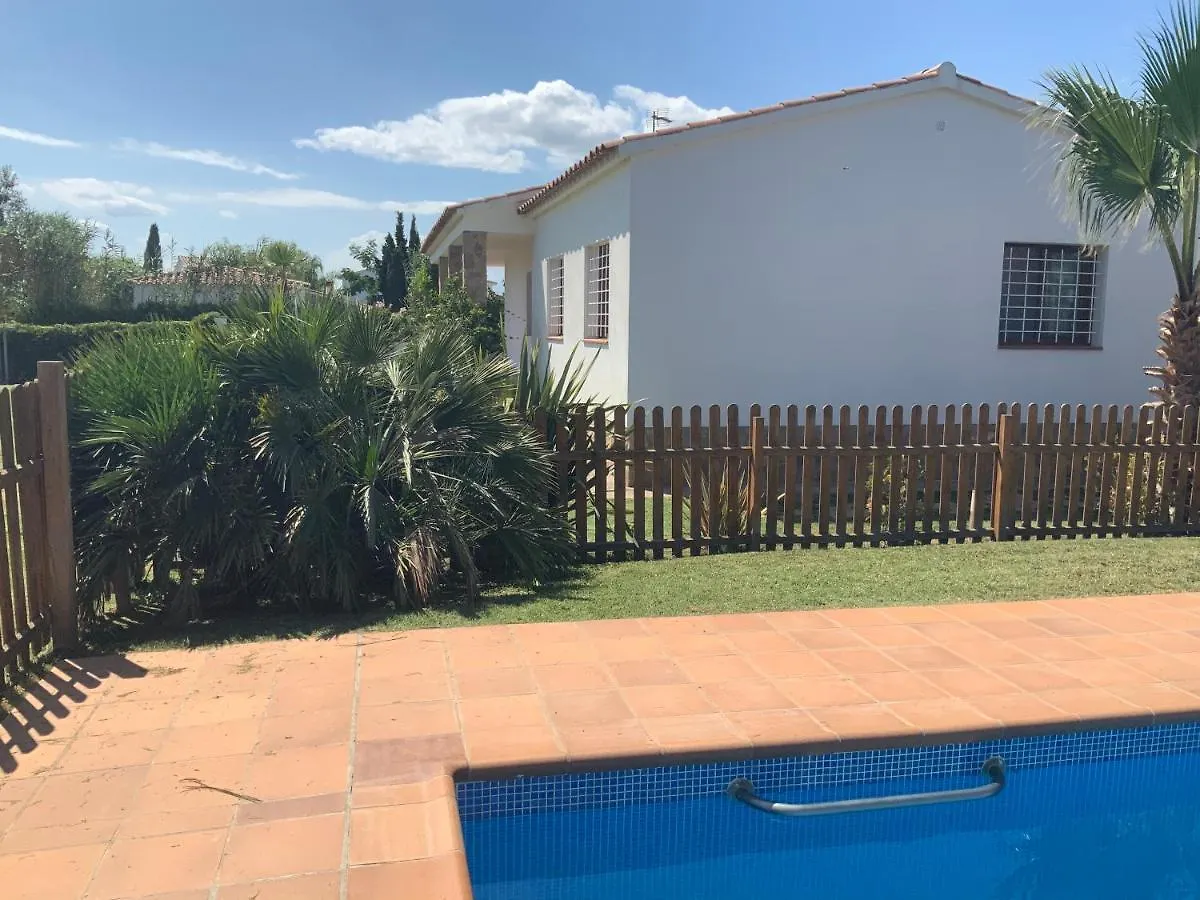 Villa Montserrat 3, Terrace & Pool سانت مارتي دي إمبوريس إسبانيا